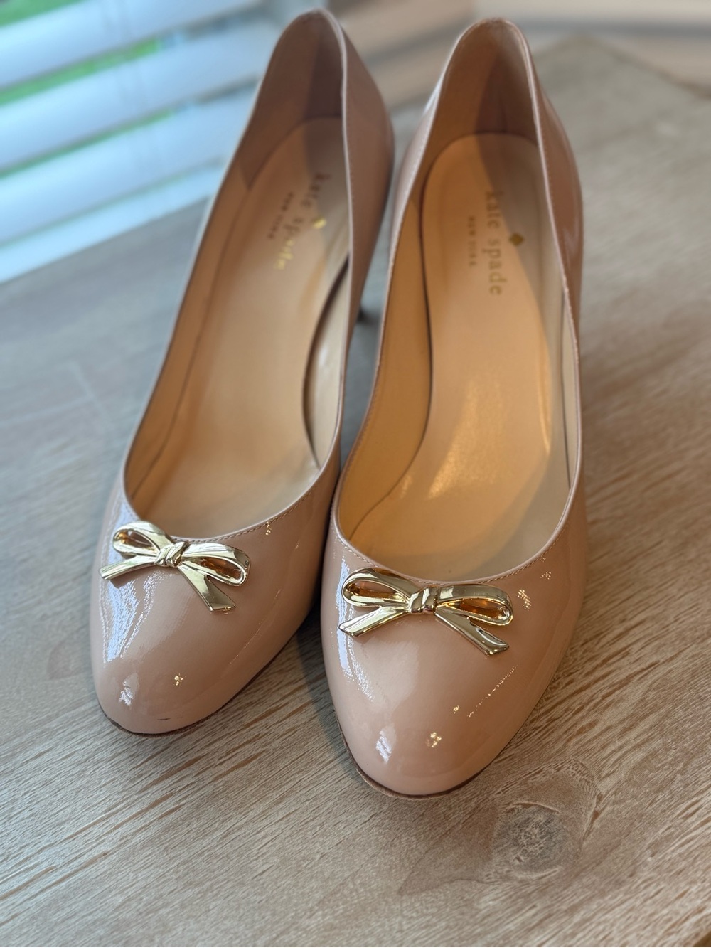kate spade Blush Patent Leather Bow Pumps - Picture 2 of 6